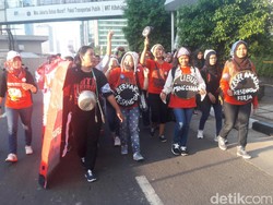 Lawan Tenaga Kerja Asing, Pengusaha: Buruh Harus Berbenah