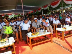 Wagub Jatim dan Bupati Saiful Ilah Rayakan May Day di Sidoarjo