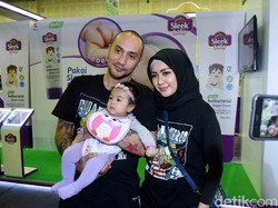 Gary Iskak dan Richa Novisha Rela Lelah Urus Anak