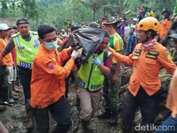 Korban Meninggal Banjir Bandang Magelang Bertambah Jadi 13 Orang