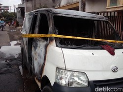 Mobil Pengangkut Bensin di Garut Terbakar