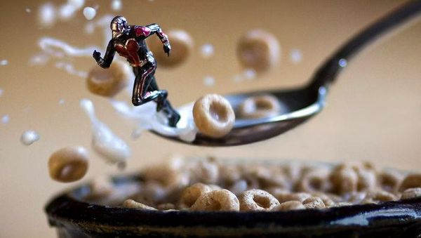 Toy Photography: Seru-seruan Berfoto Mainan