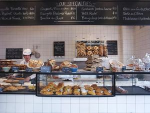 Waduh! Toko Roti Ini Beri Makian Pada Pelanggan yang Menulis Ulasan Negatif