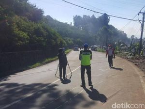 Olah TKP Kecelakaan Maut Ciloto, Polisi Pakai Alat Pemindai 3D