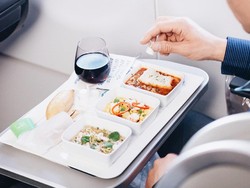 12 Fakta Soal Makanan Pesawat Ini Perlu Kamu Ketahui