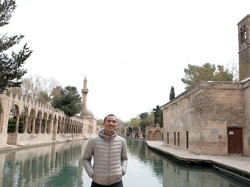 Balas Sukmawati, Felix Siauw Bikin Puisi Kamu Tak Tahu Syariat