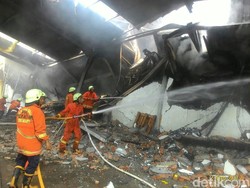 Gudang di Tanjung Priok Terbakar, 10 Mobil Damkar Dikerahkan
