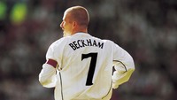 David Beckham melengkapi lima besar. Beckham yang pensiun dari Timnas Inggris di tahun 2010, koleksi 42 assist (Ben Radford /Allsport)