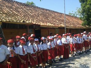 Salurkan Rp 54,32 T, Alokasi Dana BOS 2020 Naik 6,03%