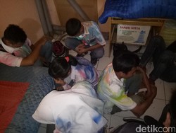 Pawai Kelulusan Siswa SMA di Palembang Berujung Bentrok