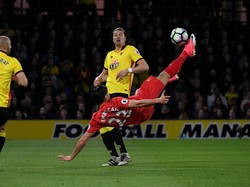 Gol Indah Emre Can Bawa Liverpool Ungguli Watford