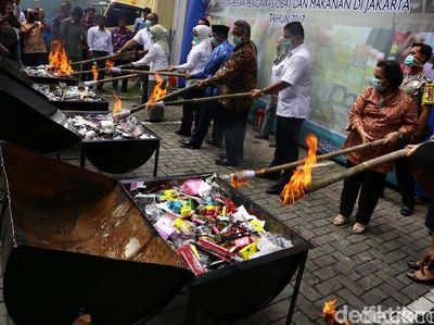 BPOM Musnahkan Produk Ilegal Senilai Rp 26 M