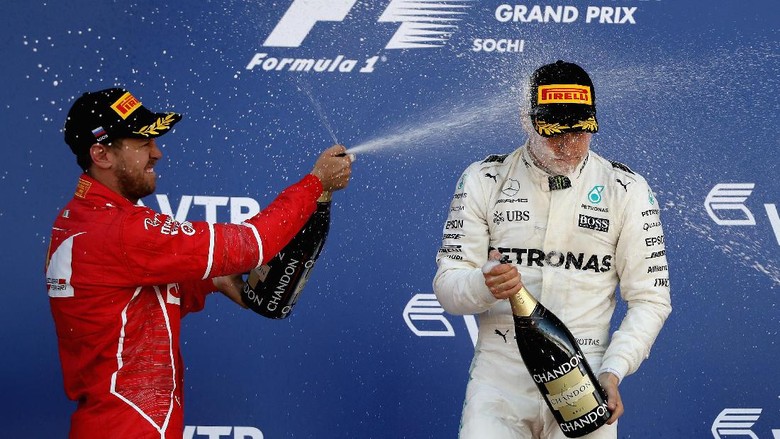 Vettel Berharap Red Bull Bisa Lebih Ramaikan Persaingan Vettel Berharap Red Bull Bisa Lebih Ramaikan Persaingan