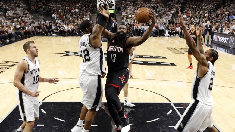 Cavaliers Tundukkan Raptors, Rockets Hempaskan Spurs Cavaliers Tundukkan Raptors, Rockets Hempaskan Spurs