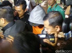 Iwa K Bungkam Usai Diperiksa BNN