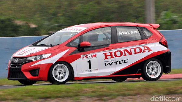 Putaran Kedua Indonesian Sentul Serius Of Motorsport