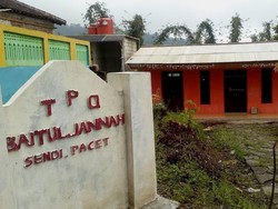 Desa Sendi Tak Diakui Pemerintah, Begini Cara Warganya Bertahan