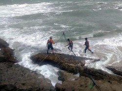 Swafoto Berujung Maut, Abdul Mengambang Terjepit Karang