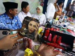 4 Kisah Konyol Nyaris Celaka Akibat Make Up Asal-asalan