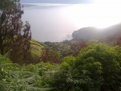Menikmati Indahnya Danau Toba dari Bukit Simarjarunjung