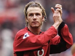 Beckham yang Apes Kena Hantaman Sepatu Sir Alex