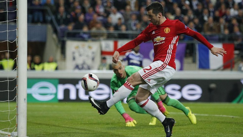 Peluang Mkhitaryan Ukir Sejarah Baru buat MU
