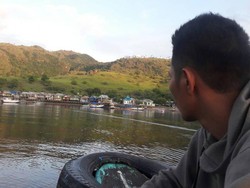 Begini Rasanya Hidup Bareng Komodo... dan Tetap Aman