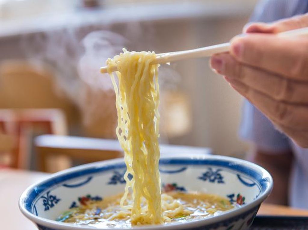 Mie Instan Boleh Dimakan Tiap Hari? Ini Saran Ahli Gizi Mie Instan Boleh Dimakan Tiap Hari? Ini Saran Ahli Gizi