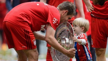 Teruntuk Philipp Lahm: Kariermu Sudah Sempurna, Kok