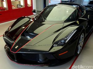 Buat Amal, Ferrari Bikin Satu Lagi LaFerrari Aperta