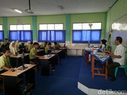 Pengaktifan Token Terlambat, UNBK di Lamongan Terlambat 30 Menit