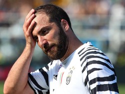 Jangan Nilai Kontribusi Higuain Hanya Sebatas Gol
