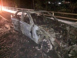 Begini Hangusnya Mercy yang Dilahap Api di Tol Dalam Kota