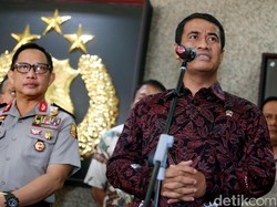 Mentan Ajak Perang Kartel Pangan