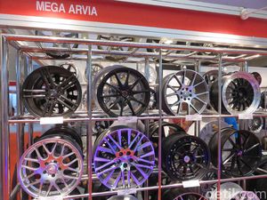 Solusi Biar Pelek Mobil Nggak Digondol Maling Solusi Biar Pelek Mobil Nggak Digondol Maling