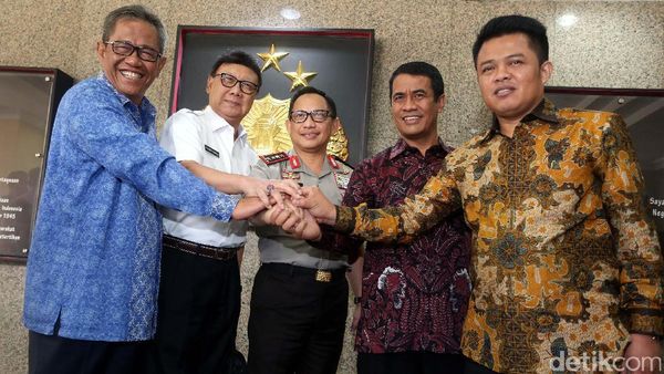 Sejumlah Menteri dan Kapolri Bahas Ketersediaan Pangan