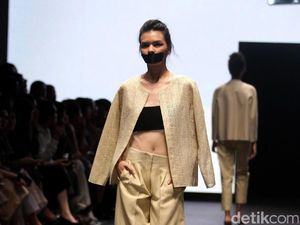 Foto: Koleksi Busana Terbaru Auguste Soesastro