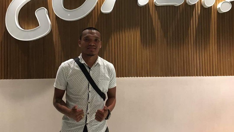 Ferdinand Kembali ke Bandung Sebagai Lawan