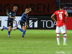 Odemwingie Menangkan Madura United atas Persija