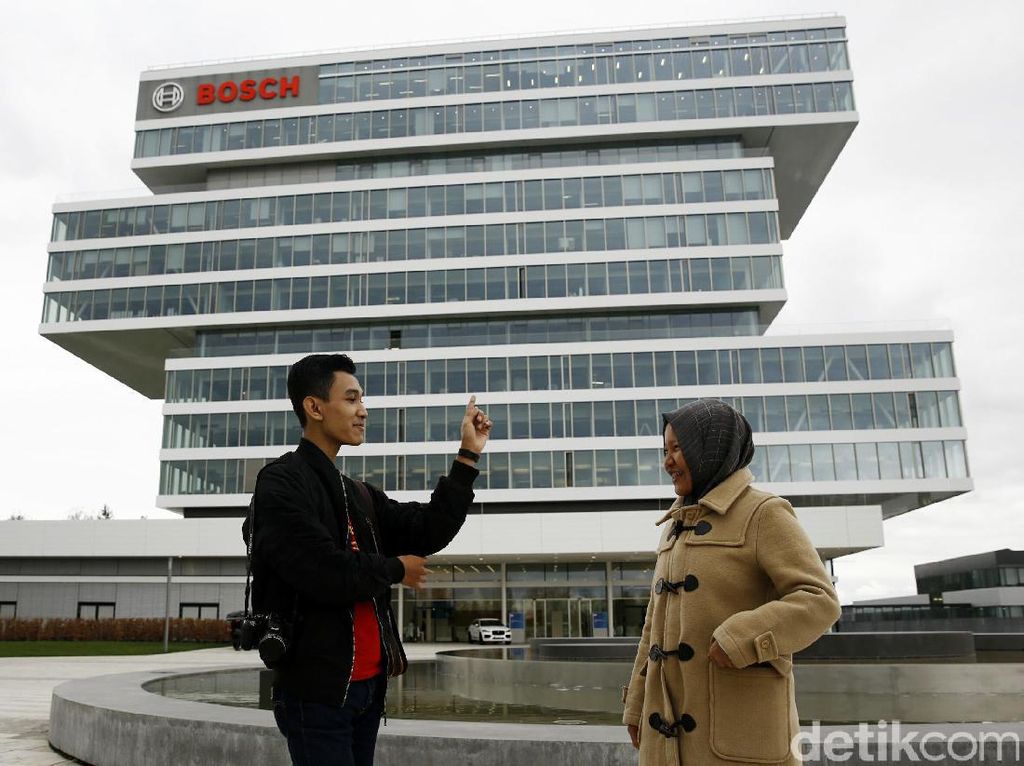 Peneliti Muda Indonesia Kunjungi Kampus Renningen Bosch Peneliti Muda Indonesia Kunjungi Kampus Renningen Bosch