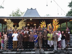 Blogger, Vlogger, dan Selebgram Kibarkan #wonderfulnoon di Medsos