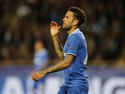 Ramai Dikaitkan dengan City, Dani Alves Justru Merapat ke PSG