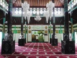 Masjid Berusia Ratusan Tahun dari Kayu Ulin di Banjarmasin