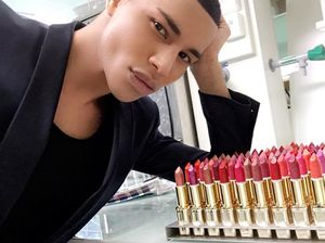 LOreal Paris Akan Rilis Koleksi Lipstik Terbatas Kolaborasi dengan Balmain