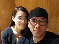 Sammy Simorangkir Bantah Sudah Prewedding dengan Viviane di Eropa