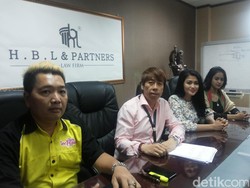 Pamela Diklaim Hengkang, Nama Duo Serigala Jadi Rebutan