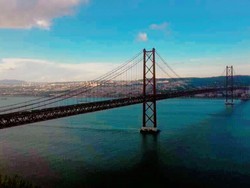 Jembatan Golden Gate Ala Portugal