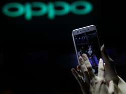 Kamera Selfie Oppo F5 Pakai Kecerdasan Buatan