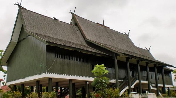 Foto: Rumah Betang yang Disebut Maruf Amin di Debat Cawapres 2019