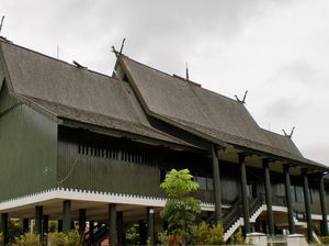 Foto: Rumah Betang yang Disebut Maruf Amin di Debat Cawapres 2019 Foto: Rumah Betang yang Disebut Maruf Amin di Debat Cawapres 2019